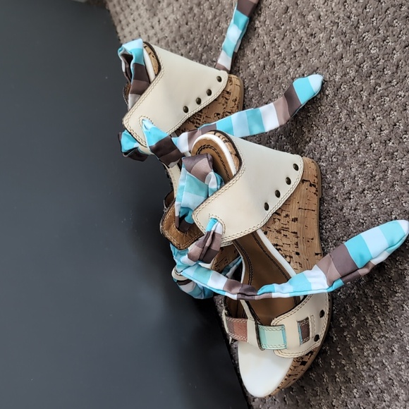 Miss Sixty Wedge Platforms Size 38 (Size 8) - Picture 3 of 5